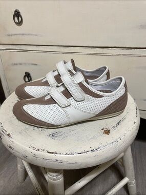 Geox White and Taupe Casual Perforated Sneakers